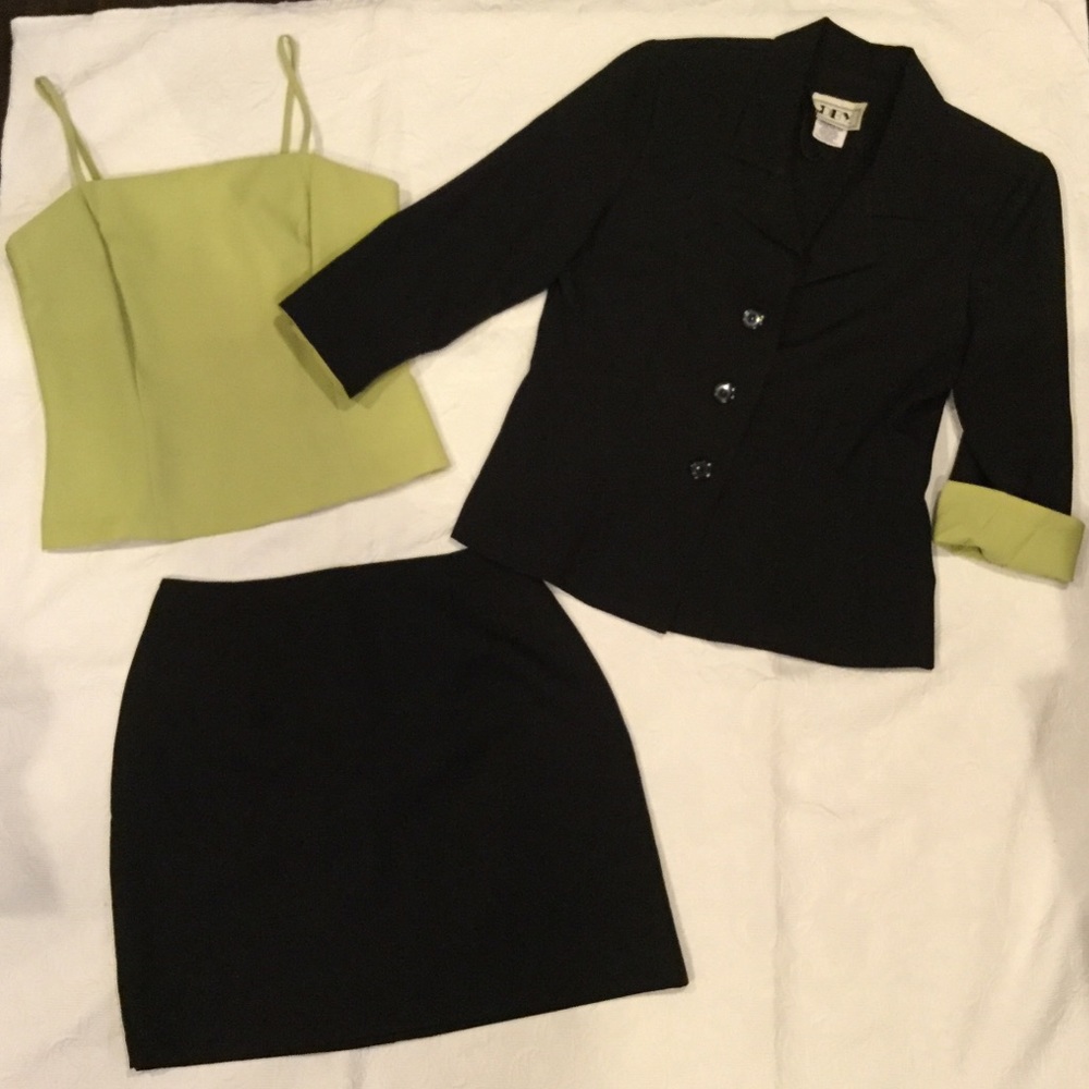 Four Piece Suit Set - Picture 2 of 3